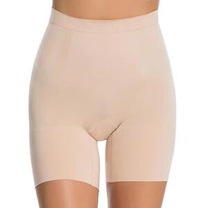 SPANX Trust Your Thinstincts Mid-Thigh Shaper Shorts #10005R Size Small Beige